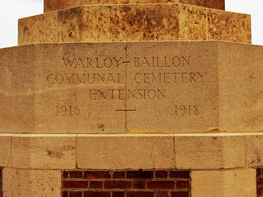 Warloy-Baillon Communal Cemetery Extension景点图片