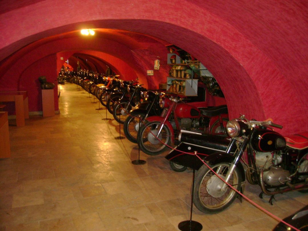 Pannonia Motorkerékpár Múzeum-Balassagyarmat必去景点