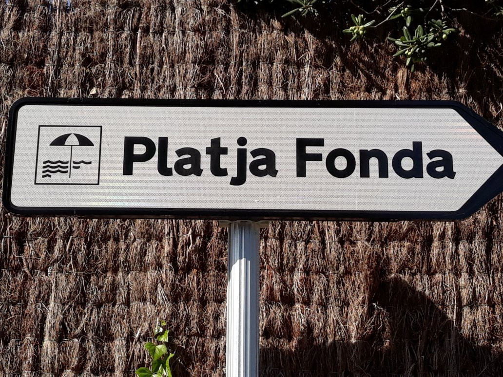 Platja Fonda景点图片