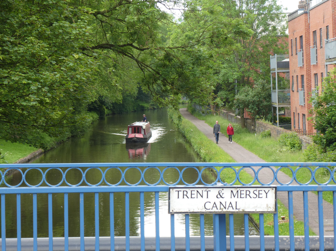 Trent and Mersey Canal景点图片