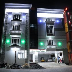 Saravanas Lodge主图