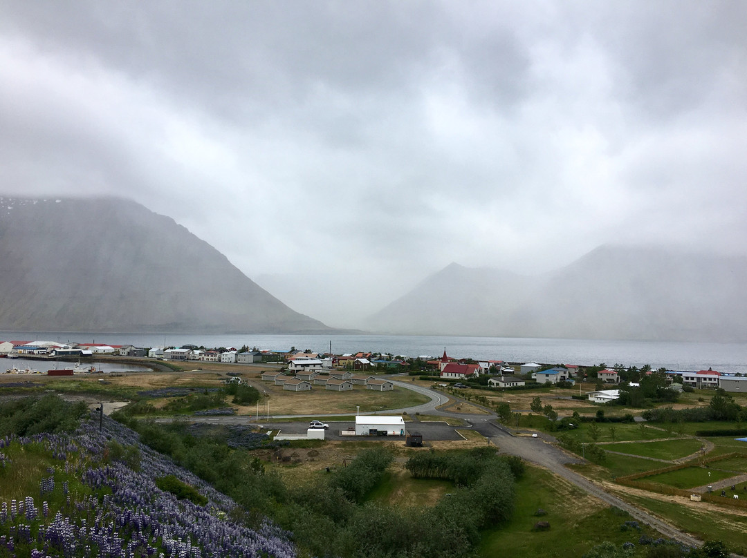 Bstours-伊萨菲厄泽必去景点