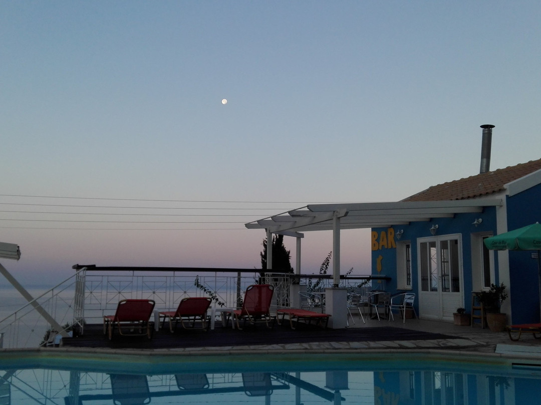 Casa De Blue Studios主图