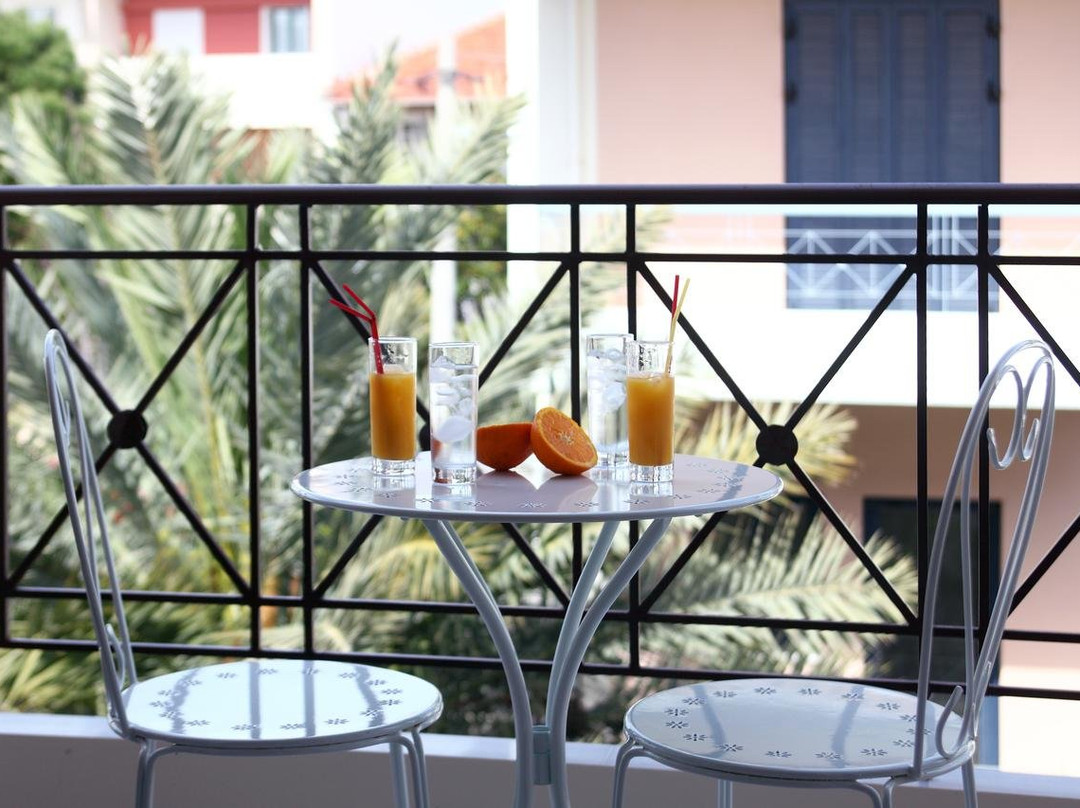 Niriides Apartments主图