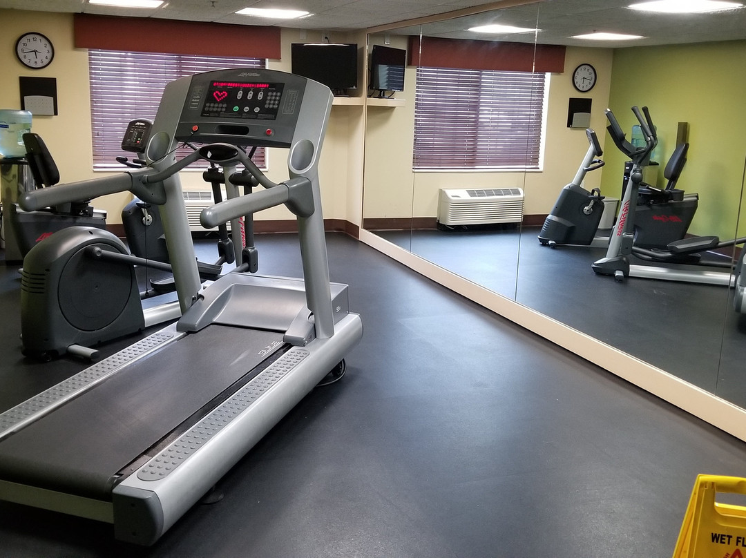 Country Inn & Suites by Radisson, London, KY主图