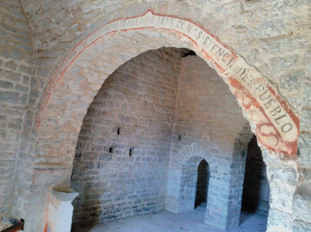 Ermita de San Emeterio y San Celedonio-Samitier必去景点