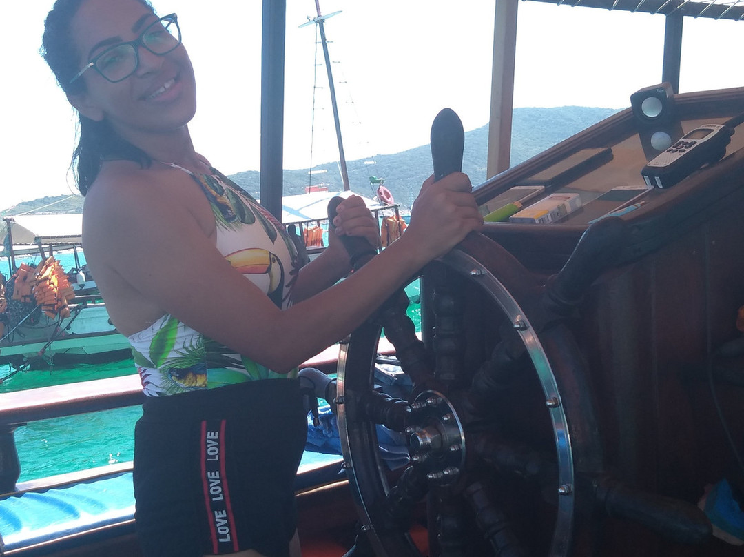 Rei dos mares tour-阿拉伊阿尔港必去景点