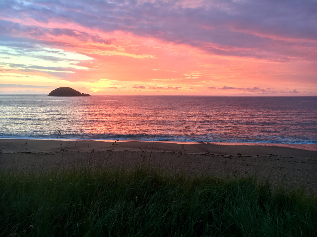 Plage des Chevrets (Guimorais)景点图片