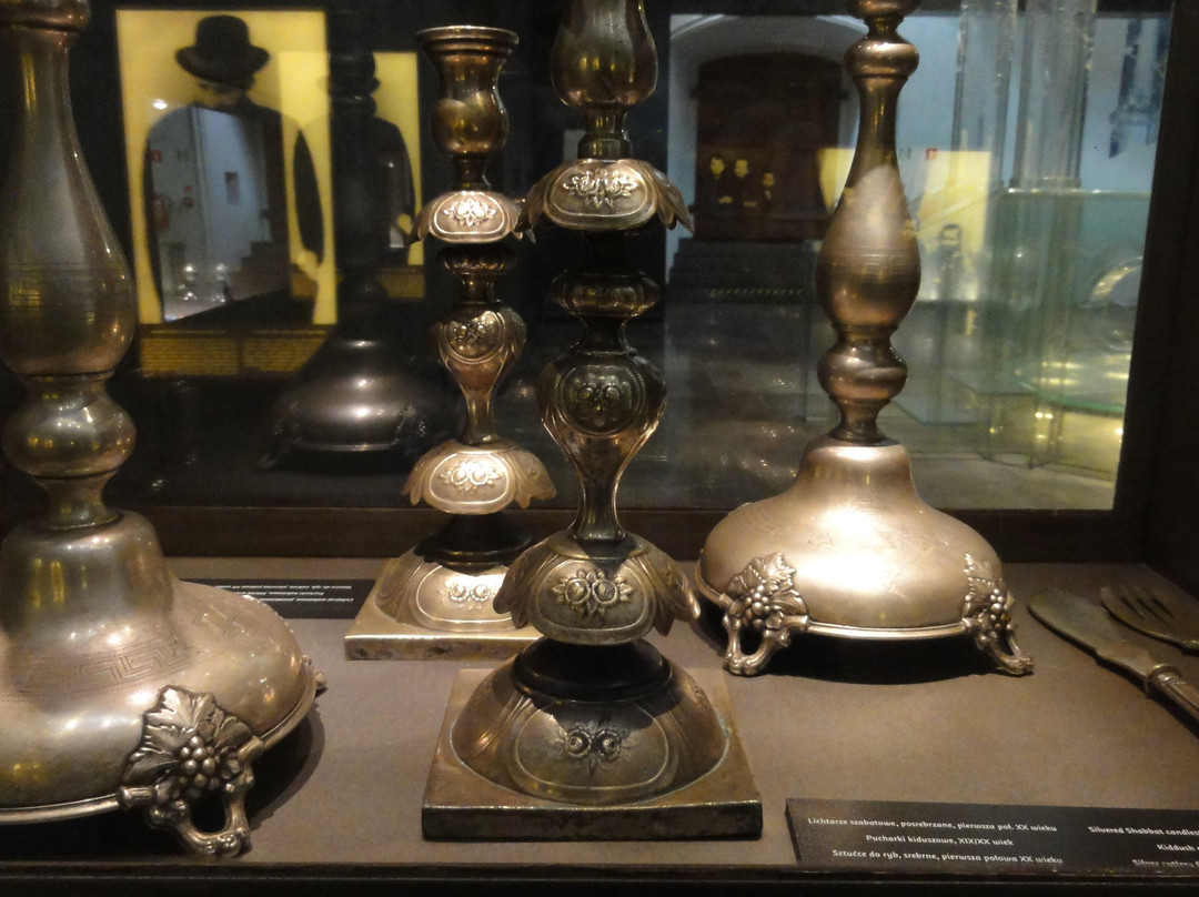 Chmielnik Synagogue景点图片