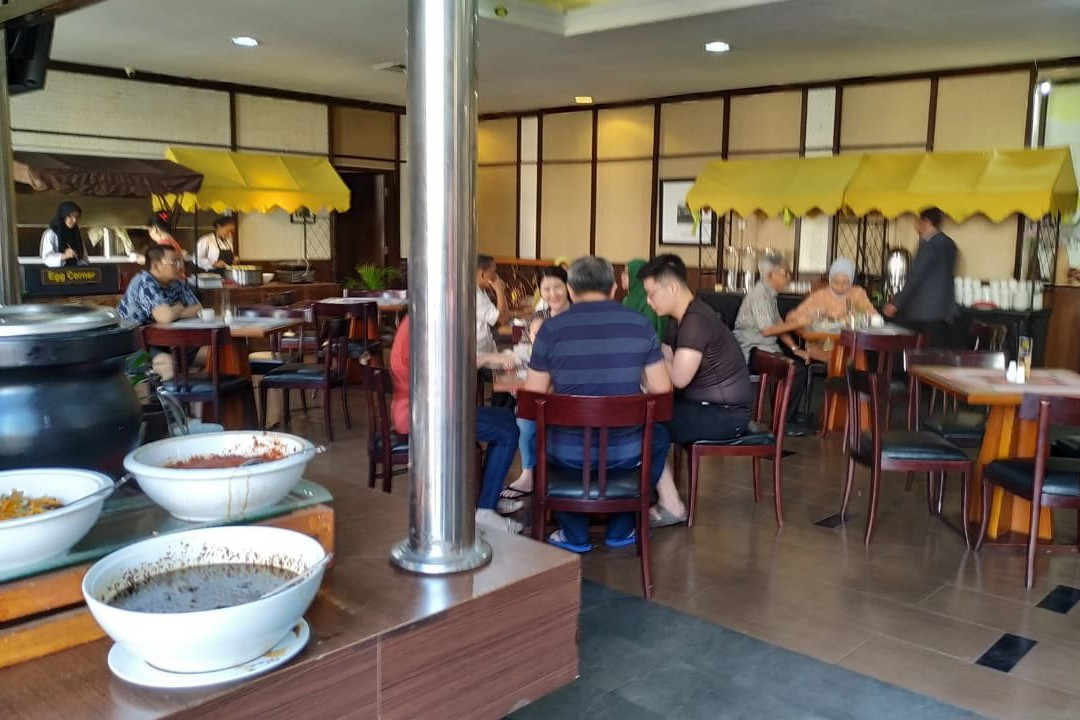 Amarelo Hotel Solo主图