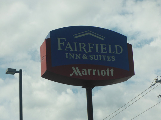 查尔斯顿机场/会议中心FairfieldInn&Suites酒店主图