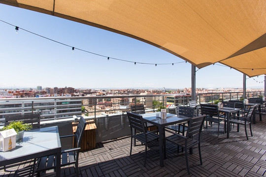 瓦伦西亚展会酒店主图