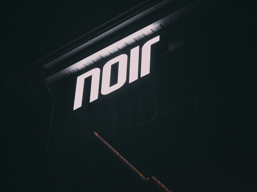 Noir Hookah & Tea-艾德勒必去景点