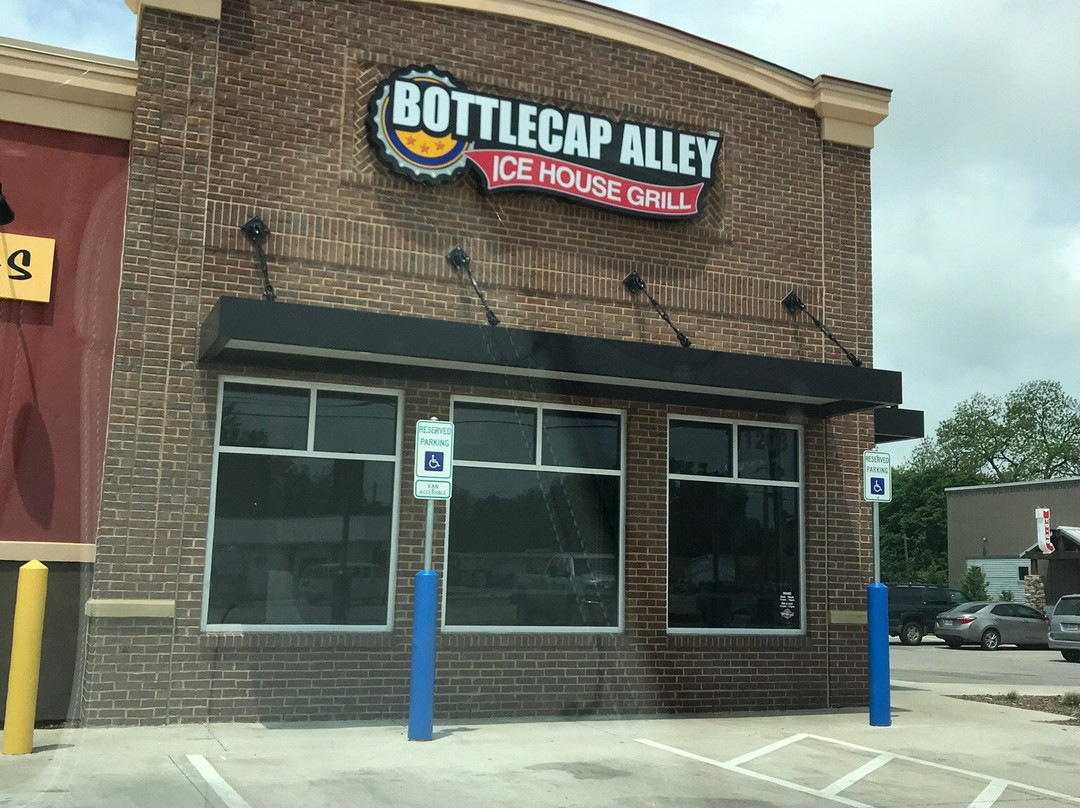 Bottlecap Alley Icehouse Grill