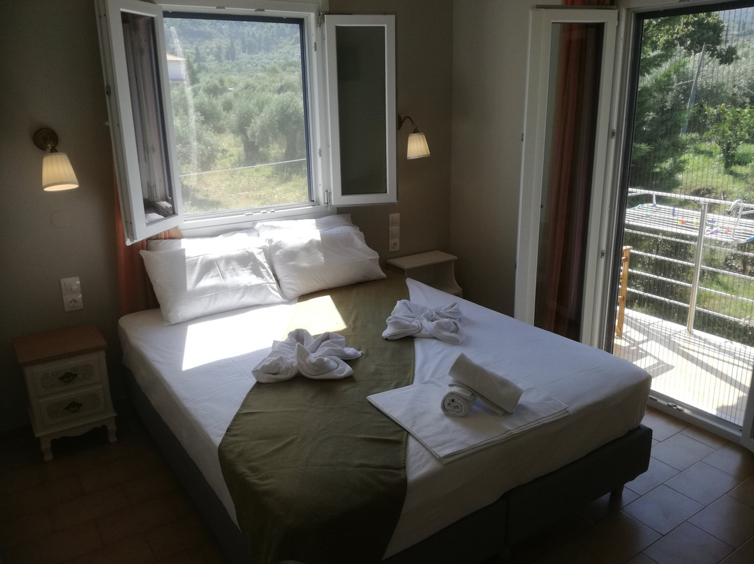 斯科派洛斯拉斯通尼旅馆