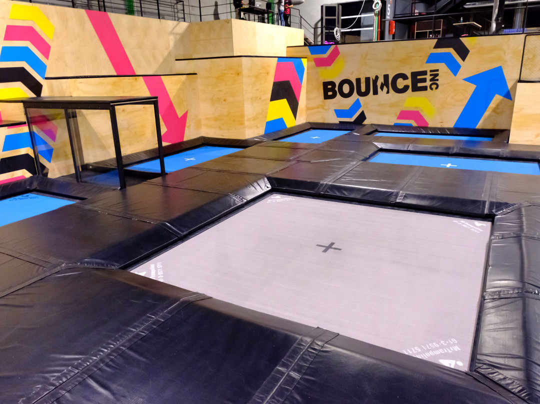 Bounce Barcelona-科尔内利亚-德略布雷加特必去景点
