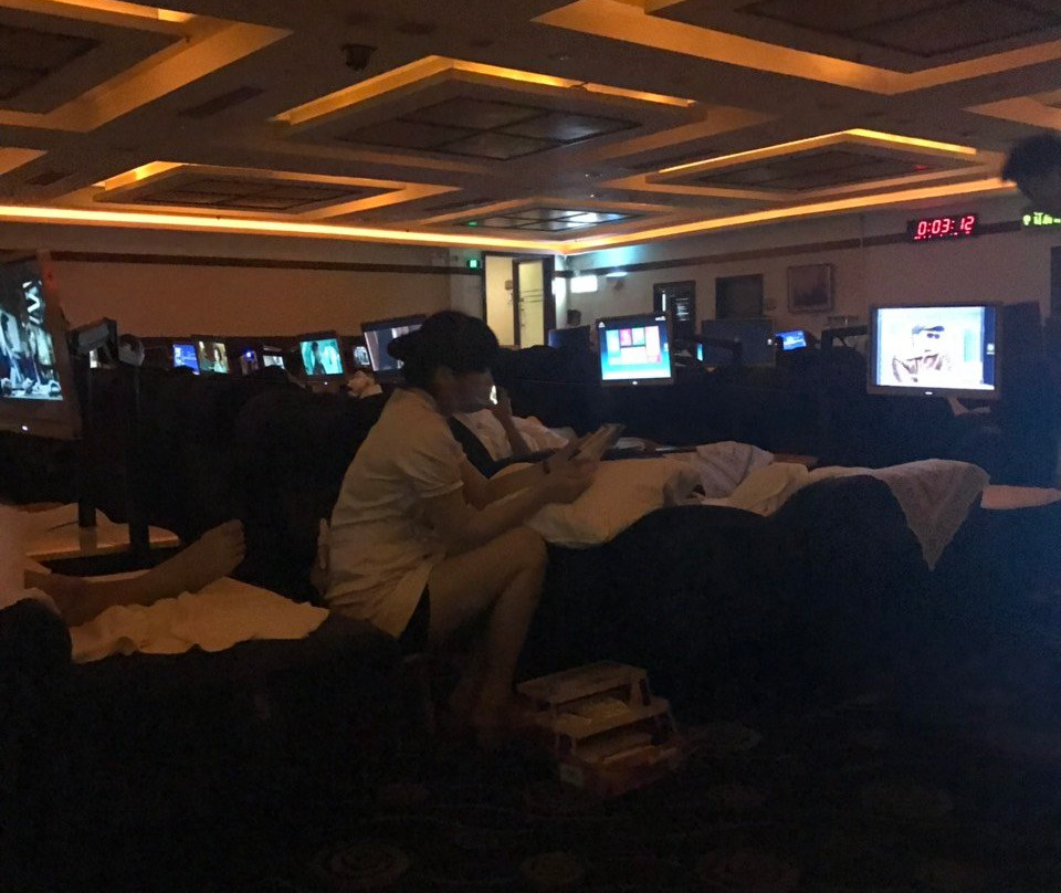 广州南美元生态休闲大酒店主图