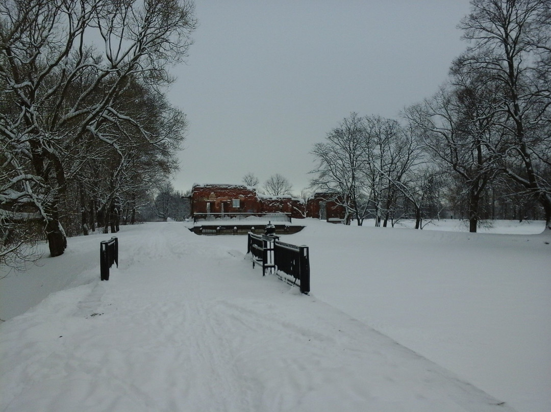 Lugovoi Park-彼得霍夫必去景点
