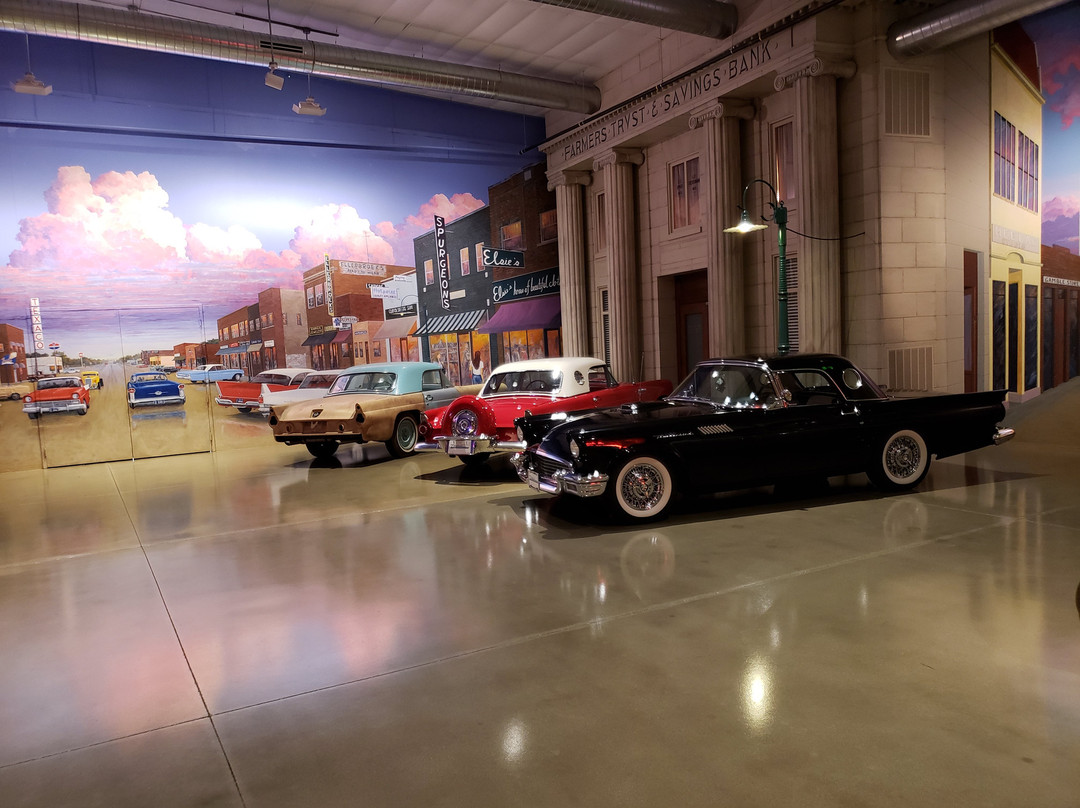 Okoboji Classic Cars-奥科博吉必去景点