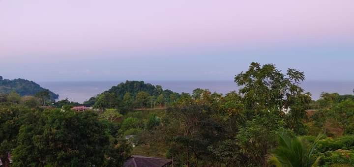 El Mirador Lodge主图