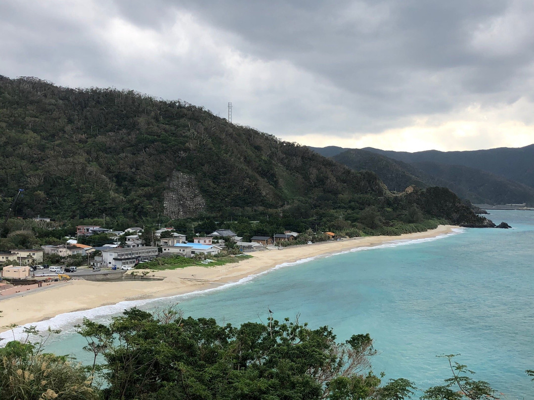 Kuninao Beach景点图片