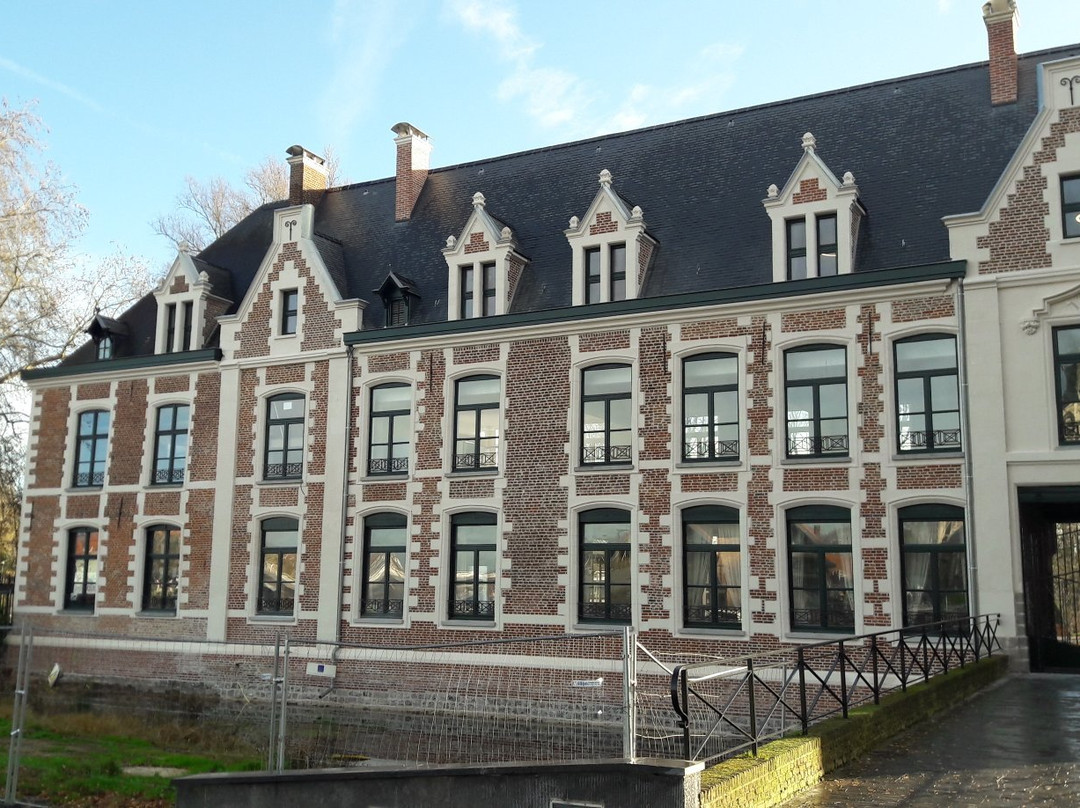 Chateau de Robersart景点图片