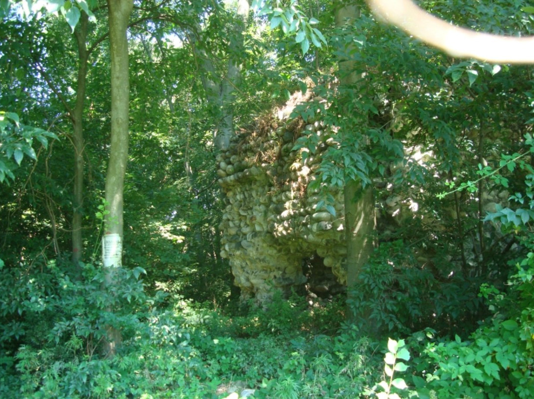 Varallo Pombia旅游景点-castello di Castelnovate