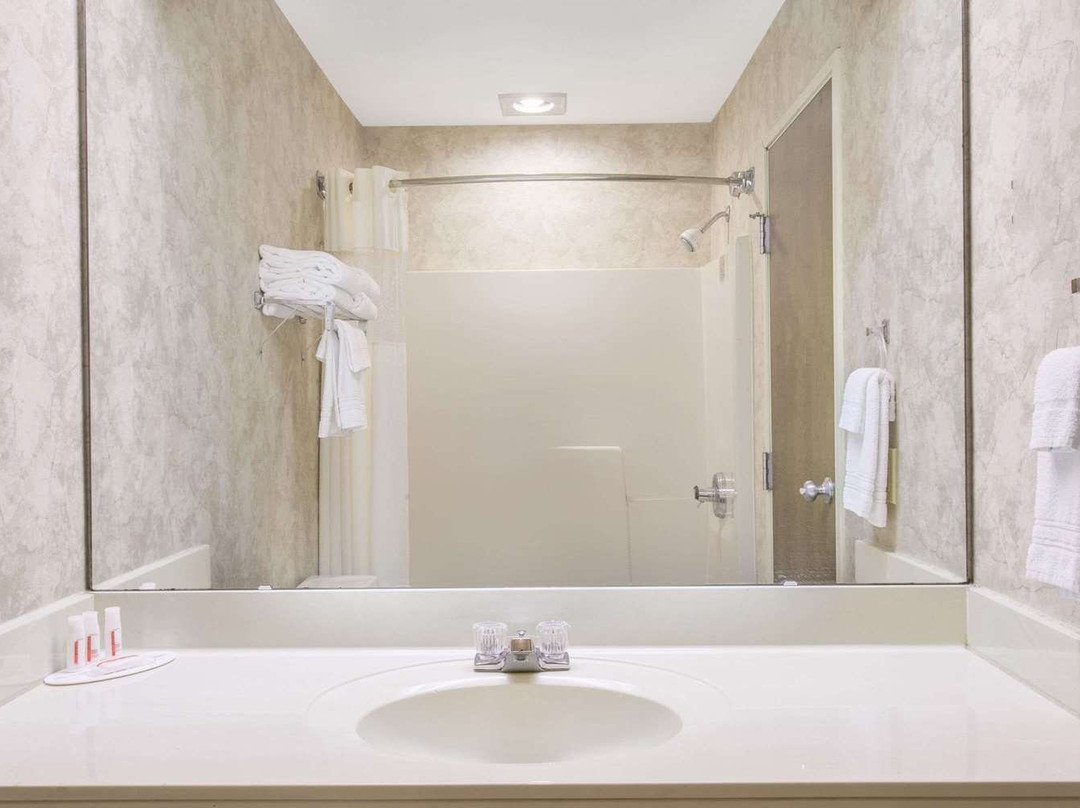 Days Inn by Wyndham Lexington主图