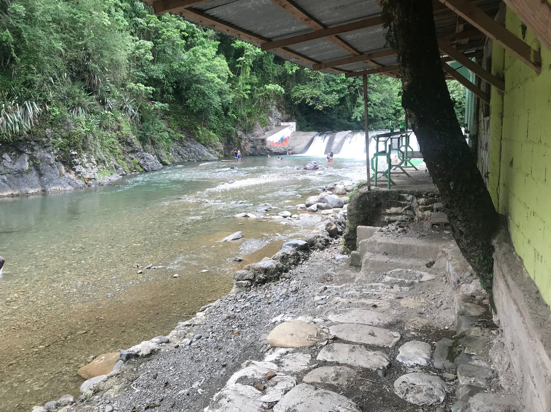 Balneario El Camellon-Bonao必去景点