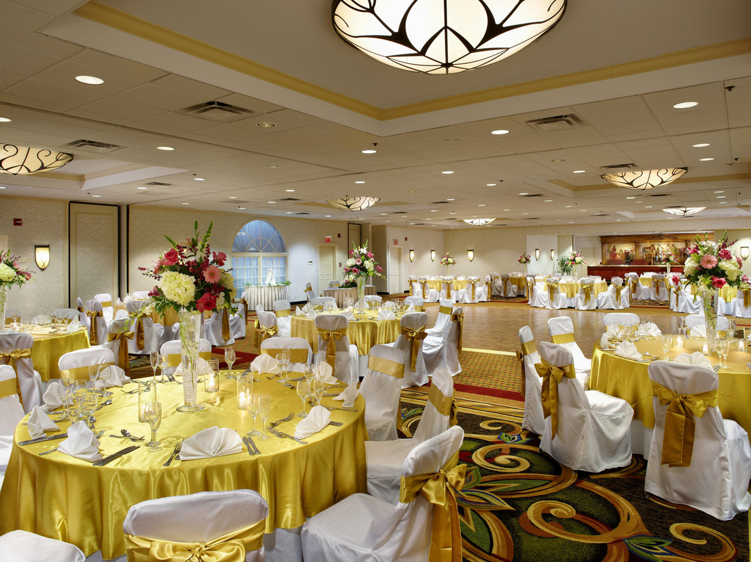 恩格尔伍德酒店住宿-Clinton Inn Hotel & Event Center