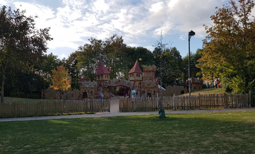 Castle Playground-卢森堡城必去景点