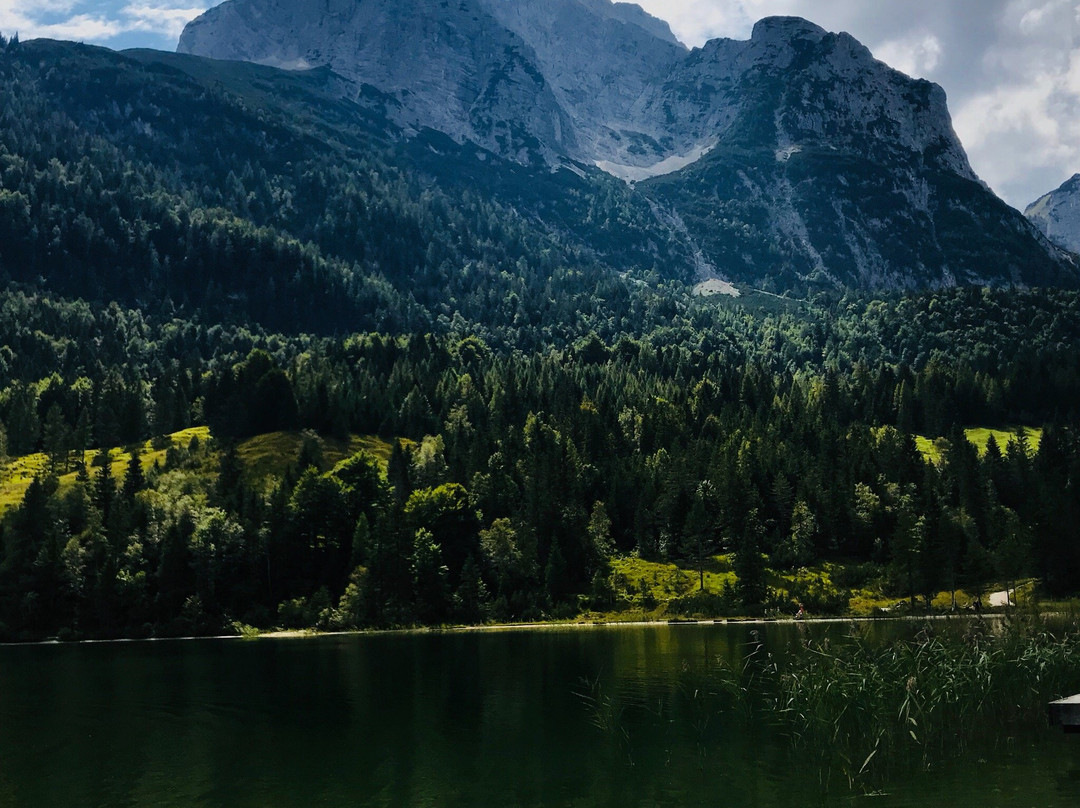 Ferchensee Lake景点图片