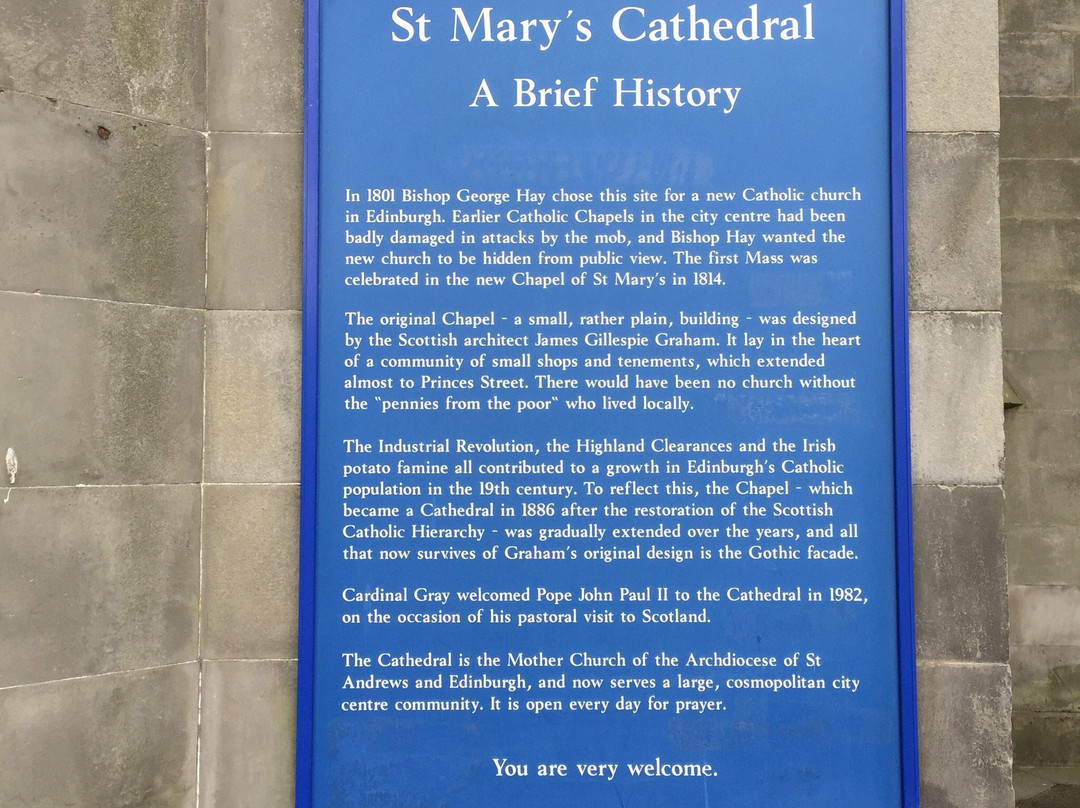 St Mary's RC Cathedral景点图片