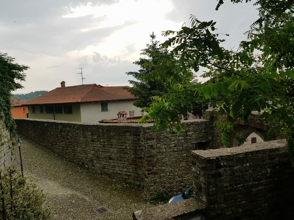 Castello di Trisobbio-官方
