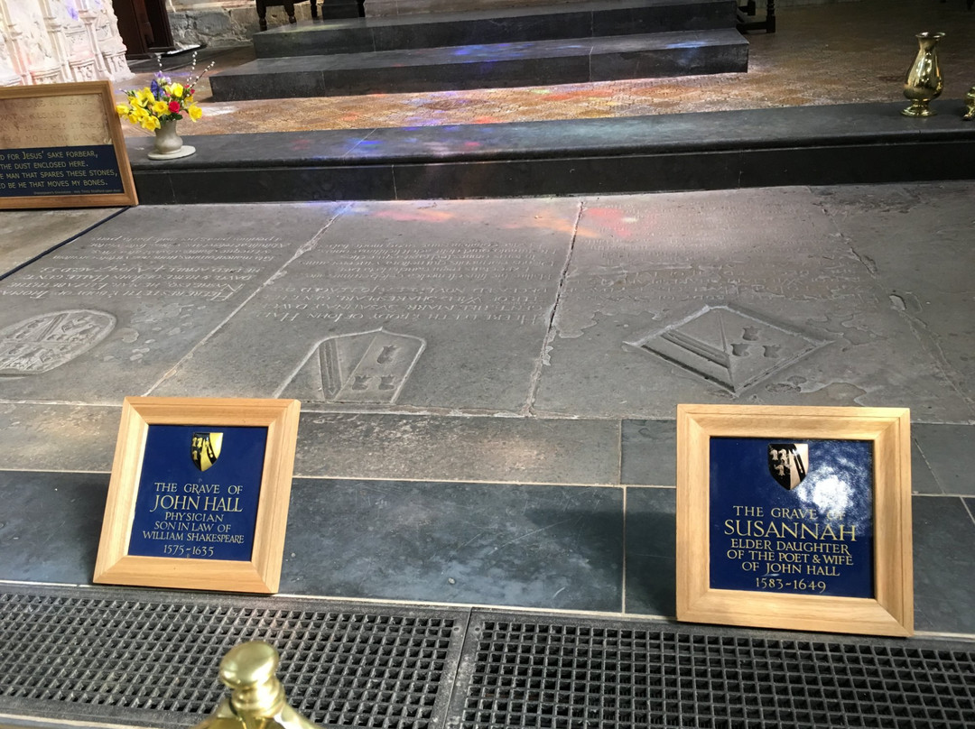 Clifford Chambers旅游景点-Shakespeare's Grave