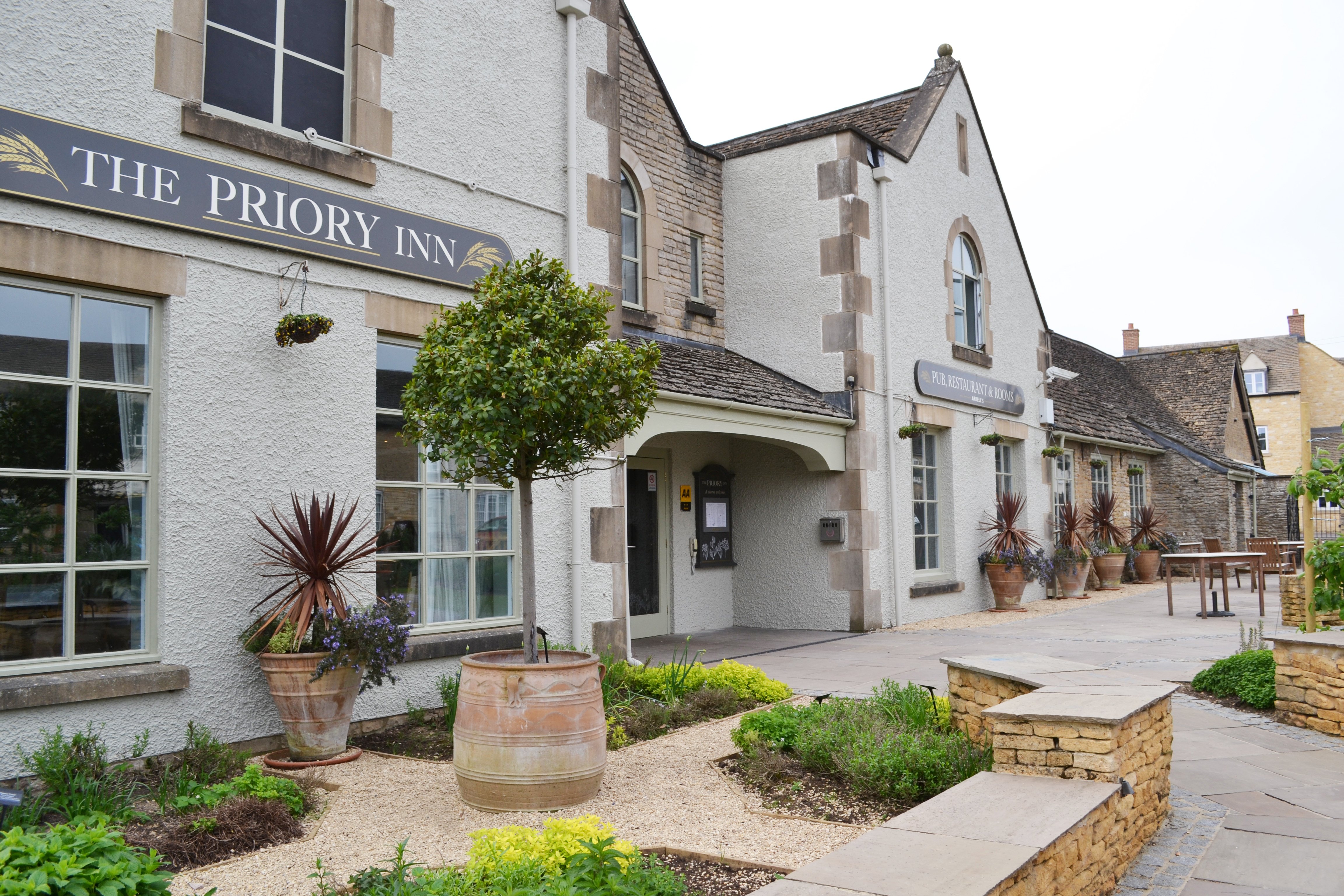 The Priory Inn Hotel, Tetbury-官方