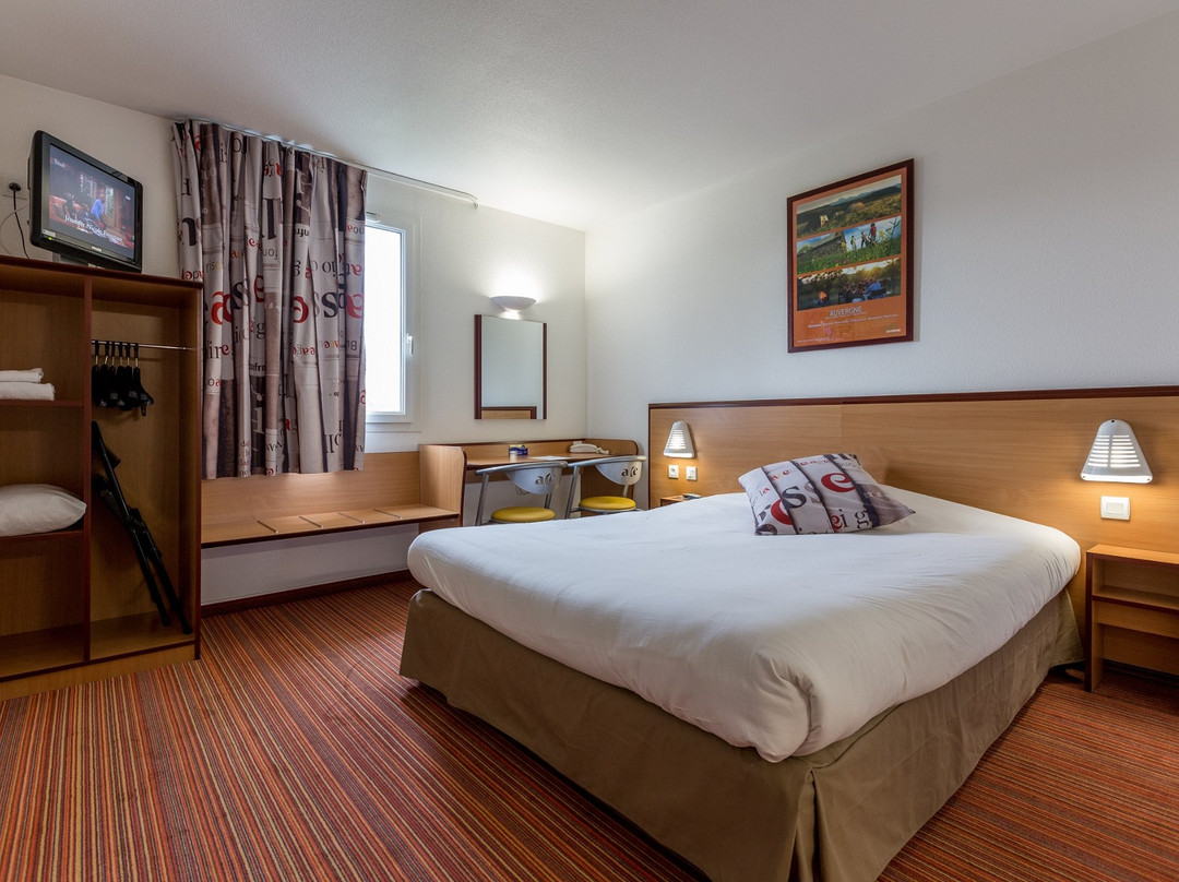 ACE Hôtel Riom主图