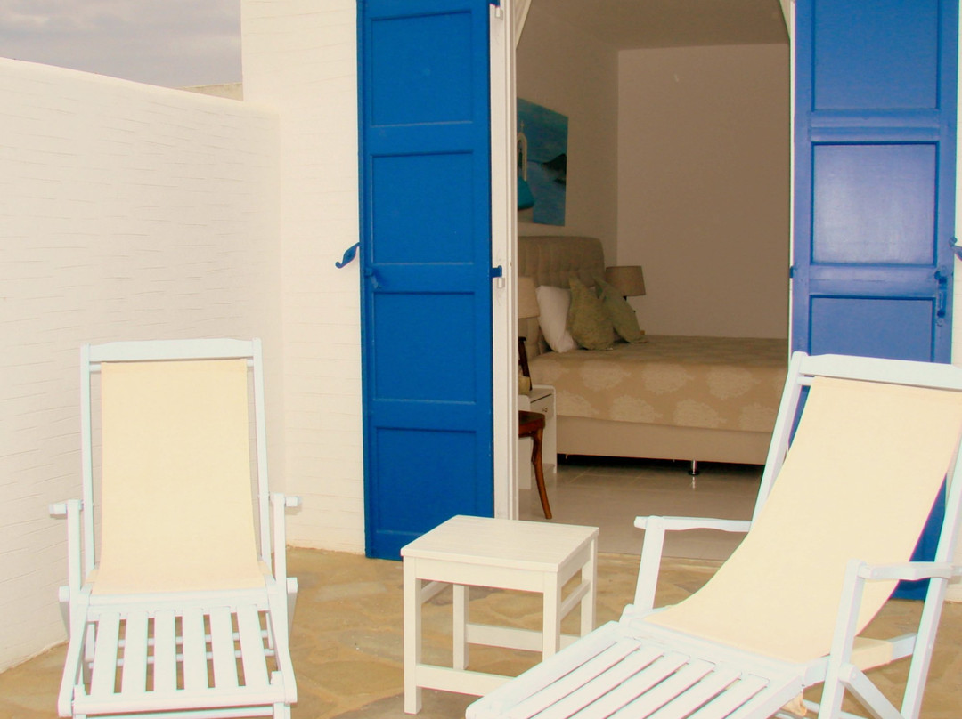 Evi Evan Hotel主图