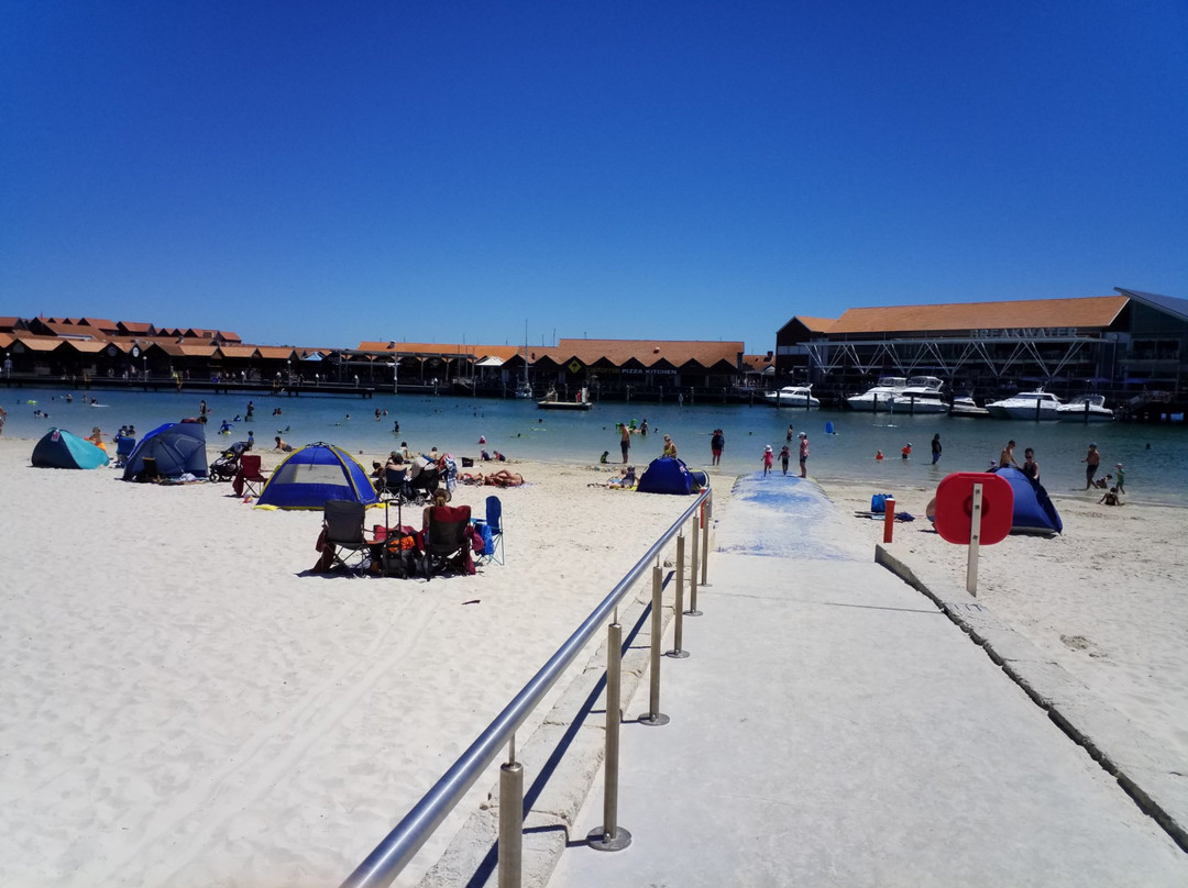 索伦托海滩旅舍主图