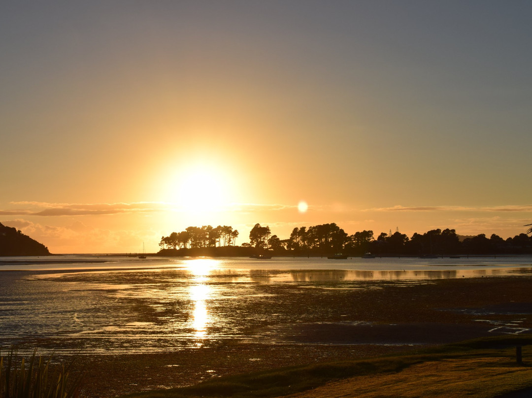 Blue Water Motel主图