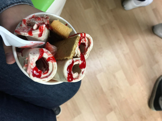 Sweet Swirls Rolled Ice Cream