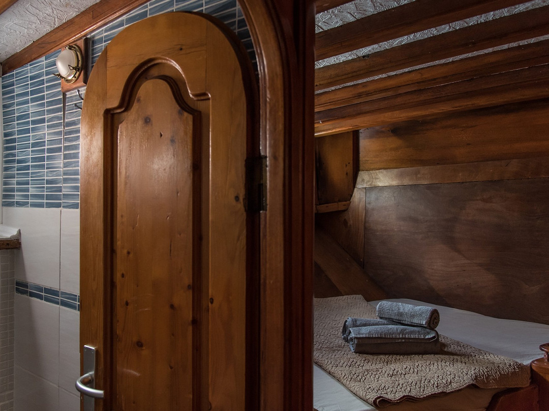 B&B Boat Goldfinger主图