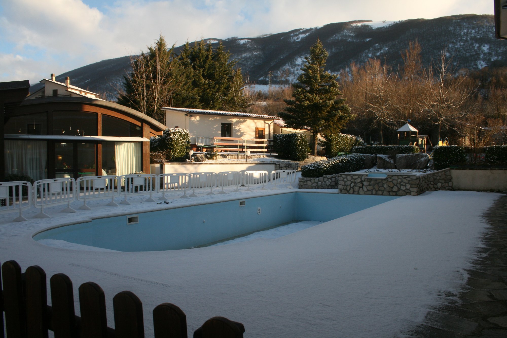 Hotel degli Olmi-泳池
