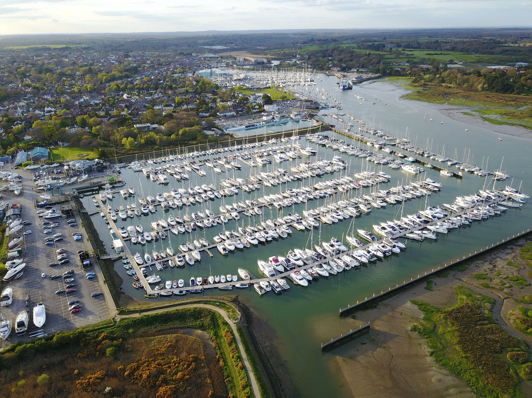Lymington Yacht Haven景点图片