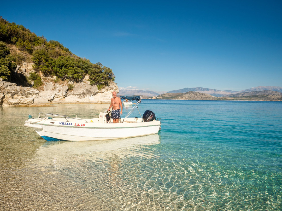 Kaminaki Boats and Watersports-Nissaki必去景点