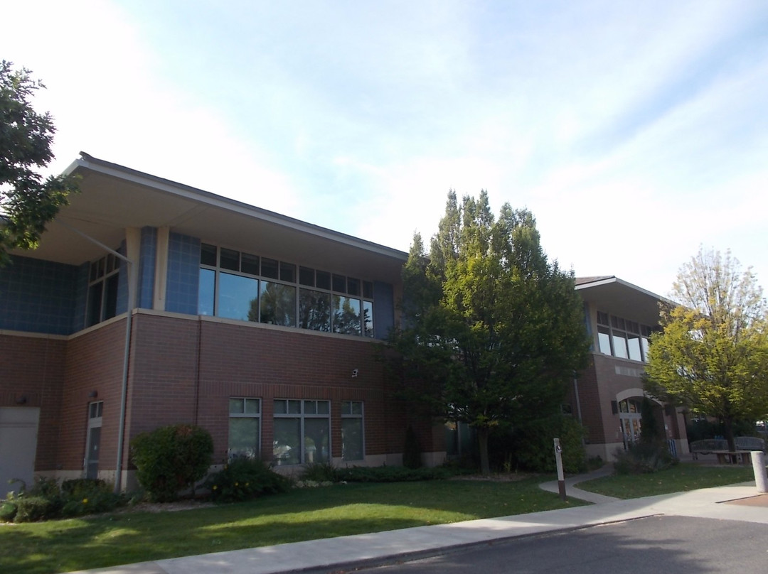 Traverse Area District Library-特拉弗斯城必去景点