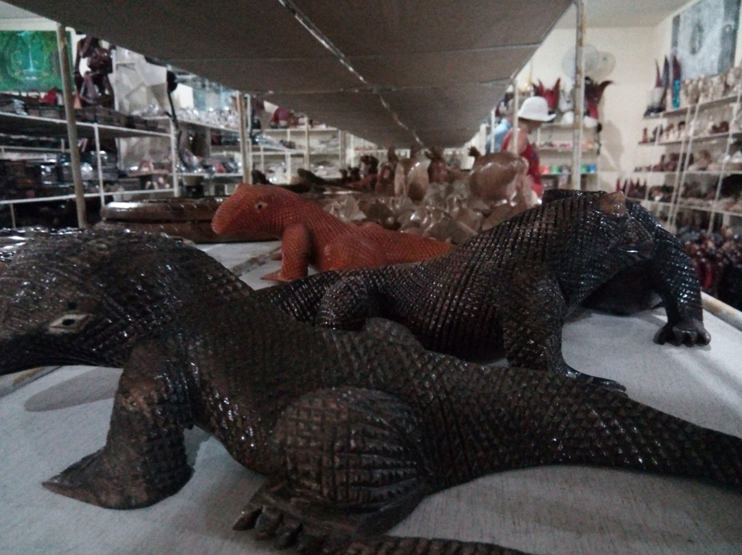 Bayan Lombok Handicraft & Tropical Gift-Senggigi必去景点