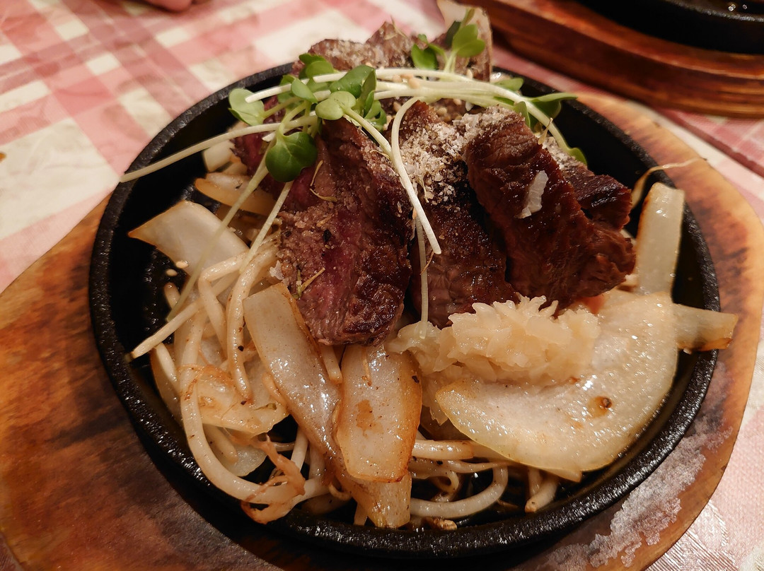 くわ焼鉄板 ロクデナシ酒場 野毛食道楽