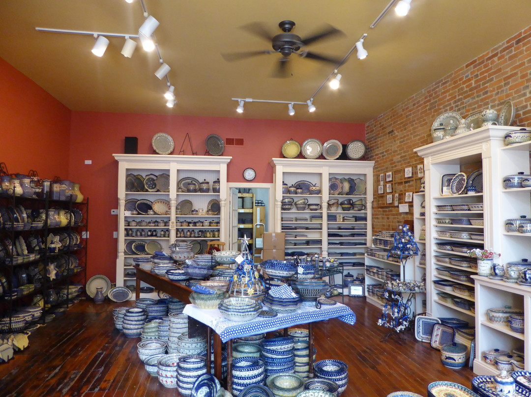 Renditions Polish Pottery-Weston必去景点
