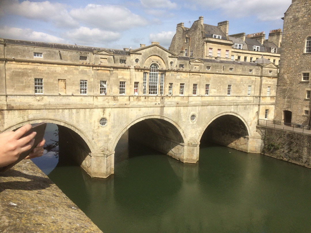 Treasures of Bath Fun Walking Tour-巴斯必去景点